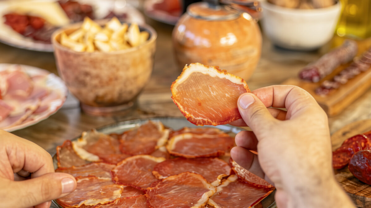 El lomo curado La Encina tiene múltiples propiedades nutricionales